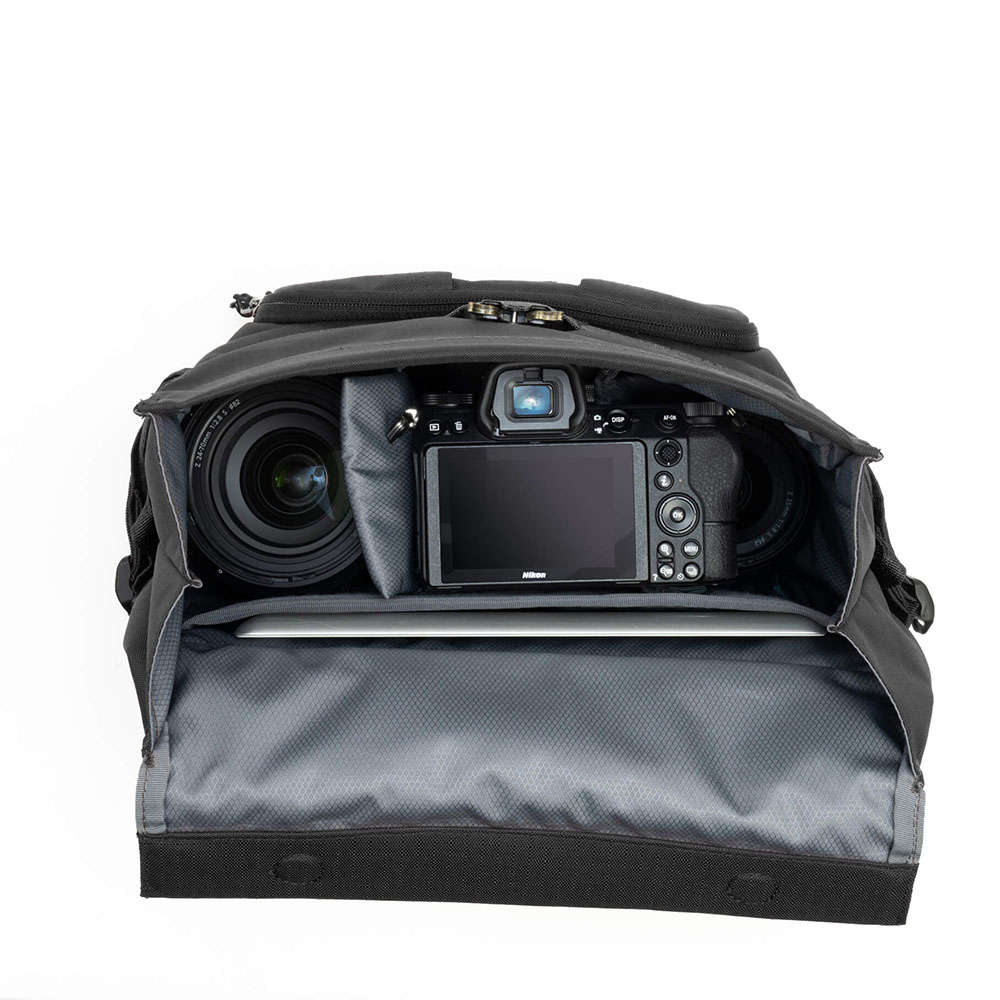 Think Tank FocusPoint Crossbody 8L Asphalt Black
