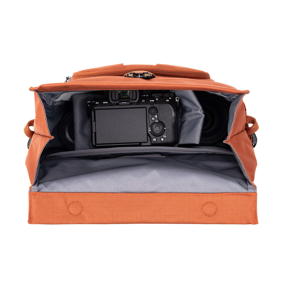 FocusPoint® Crossbody 8L - Urban Rust - Image 5